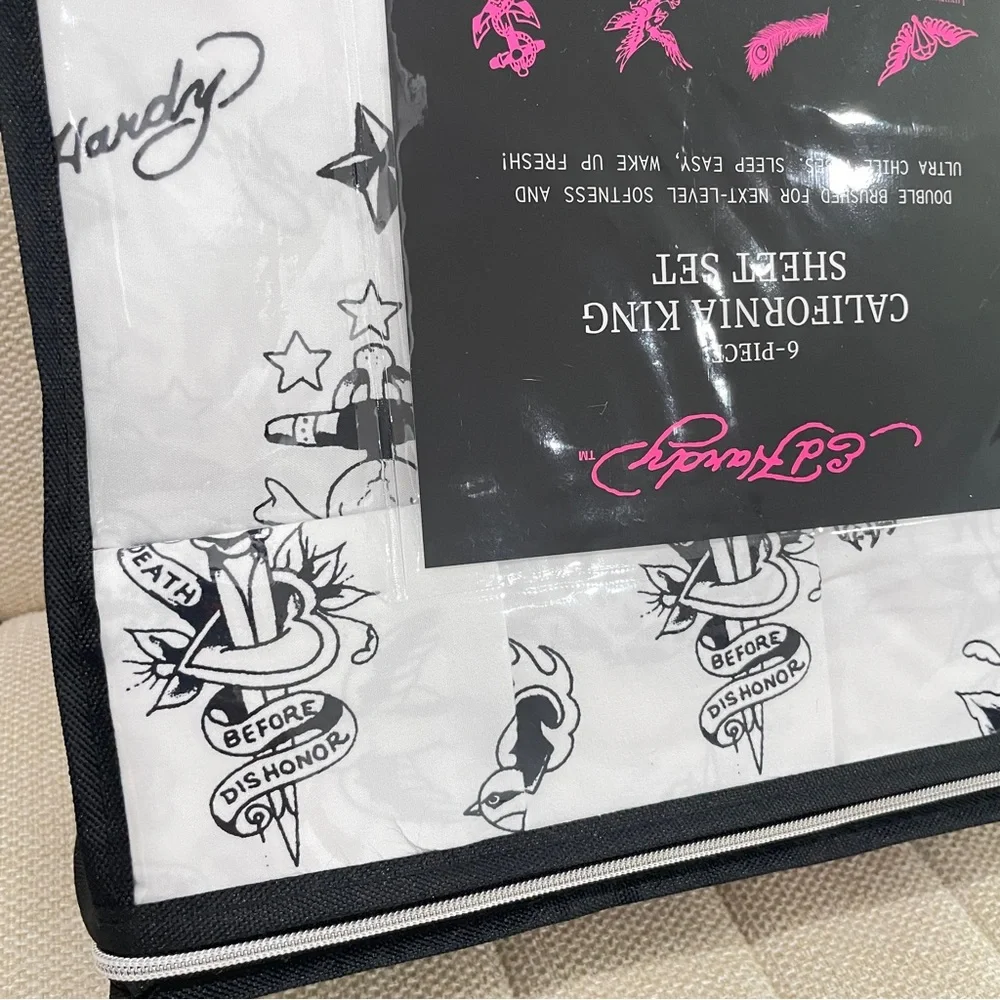 NEW Ed Hardy 6 Piece California King Sheet Set Tattoo Graphic Print White Black‎